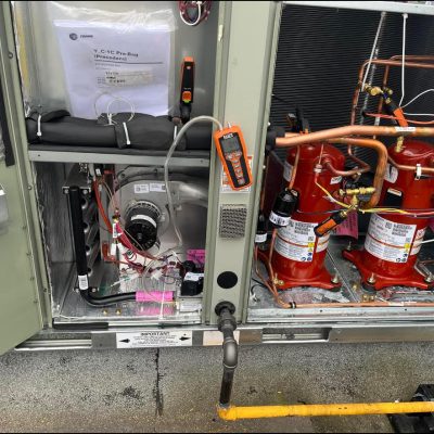 Commercial rooftop HVAC installation in Edmonton